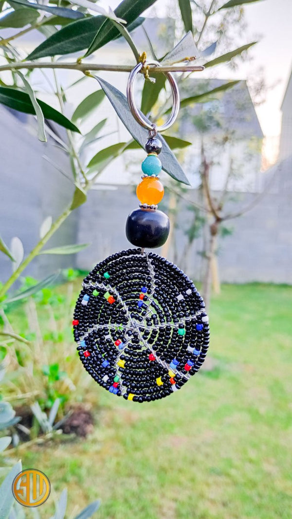 Porte - clé rond masaï Ama – Tissé main au Kenya