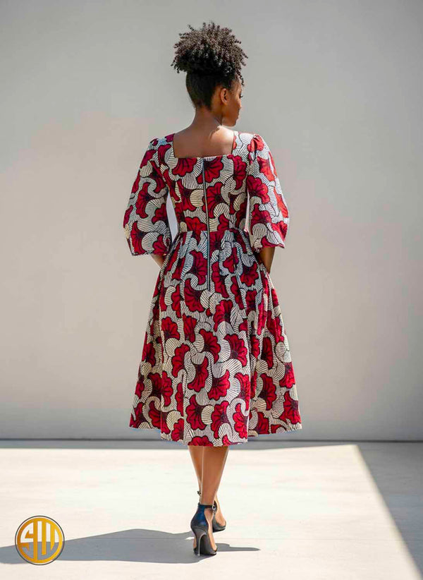 Robe Africaine Wax Rouge et crème – Modèle évasé